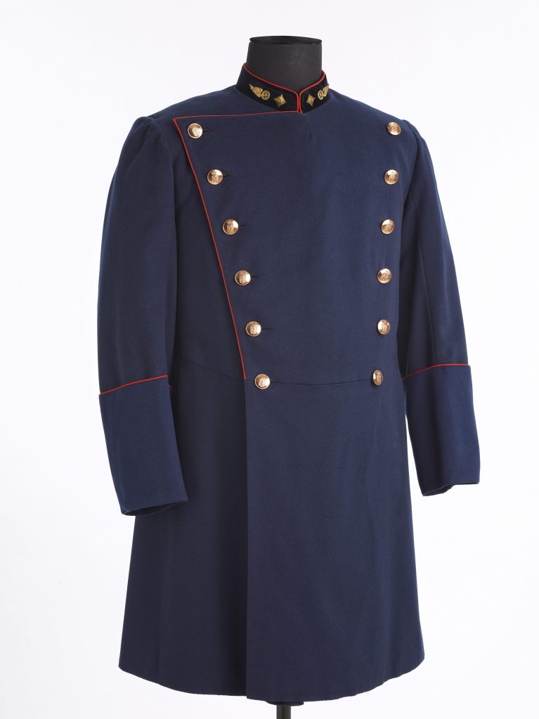 Uniform of a middling civil servant at the Prussian Railway Administration, 1890. Striking dress helped to define the persona of bureaucrats in fin-de-siècle Europe.