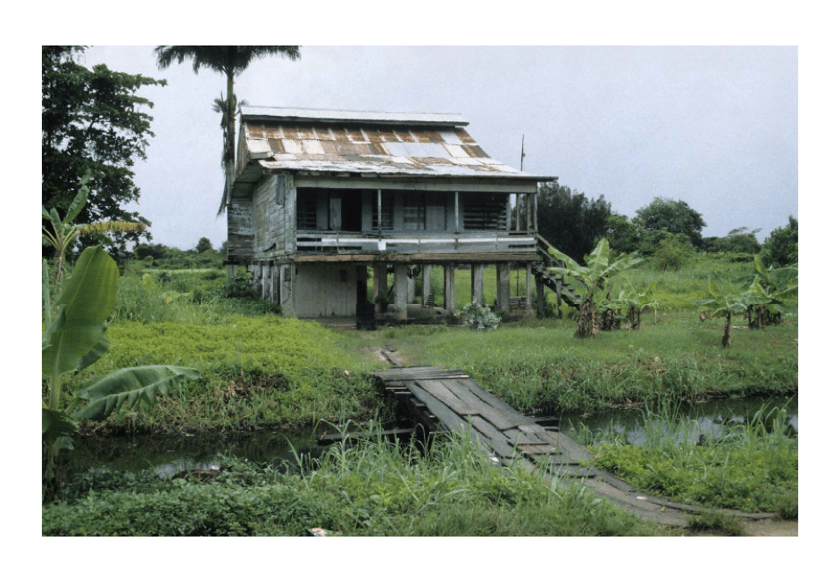 Slide showing old dwellings on Mariënburg plantation in 1997, and also some of the complex hydraulics necessary to sustain sugar cultivation.